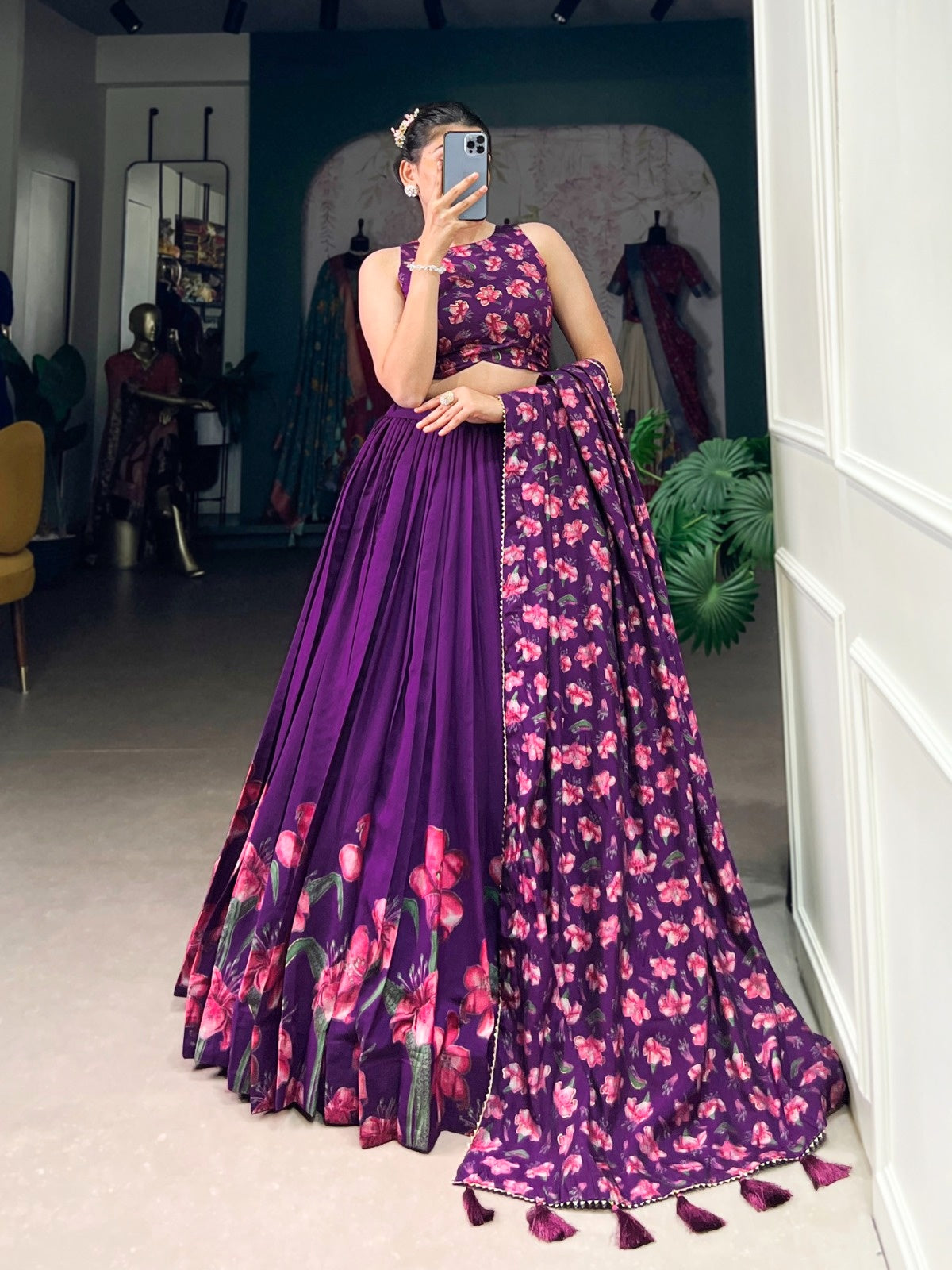 The Perfect Blend of Tradition And Sparkle Lehenga Choli 19231