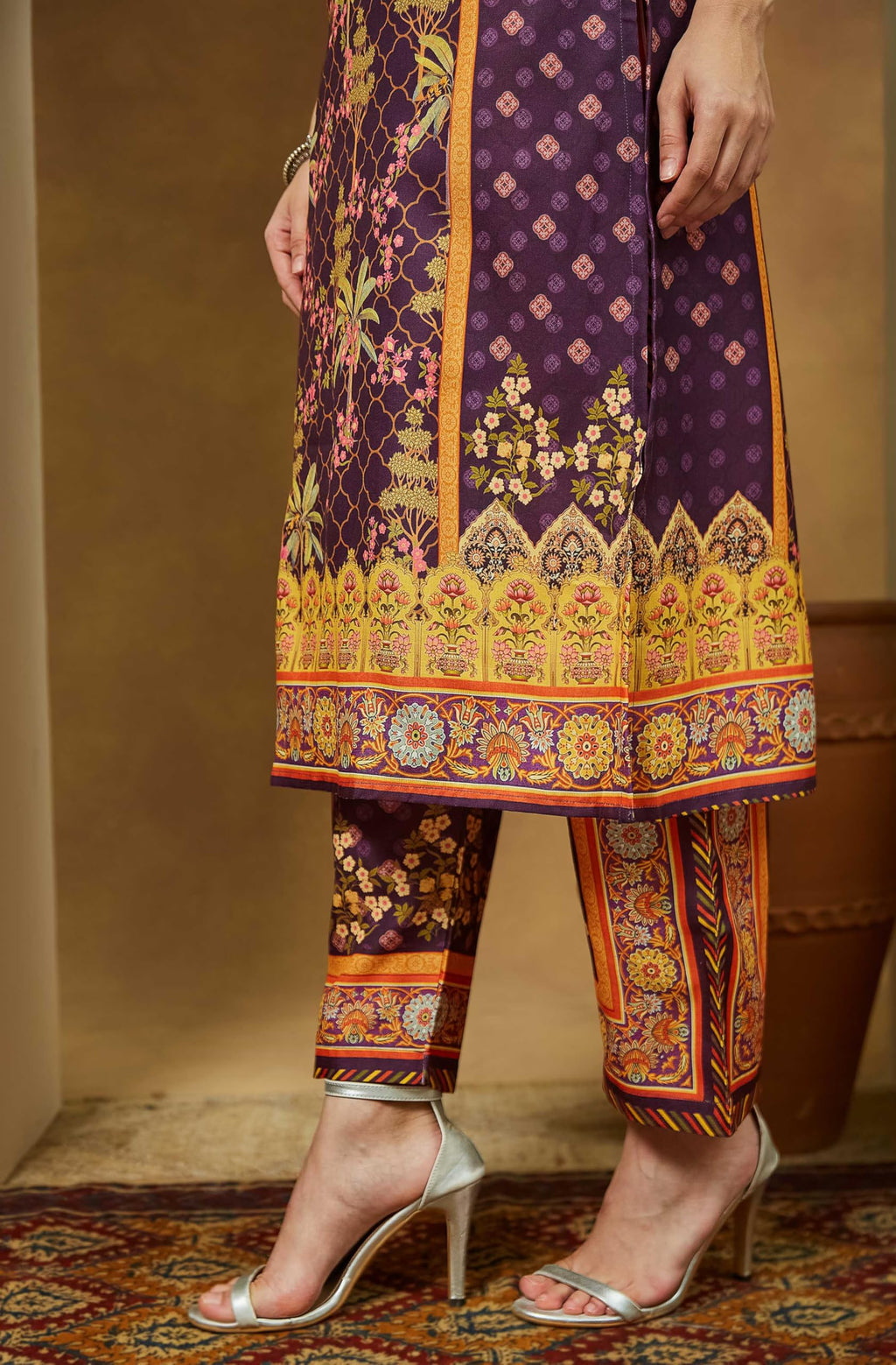 Janasya Women Kurta with Pant & Dupatta Set
